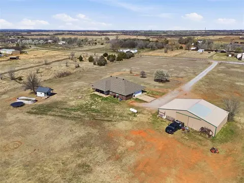 View/Area - 1763 County Road 1260, Tuttle, OK 73089 photo 3 of 5