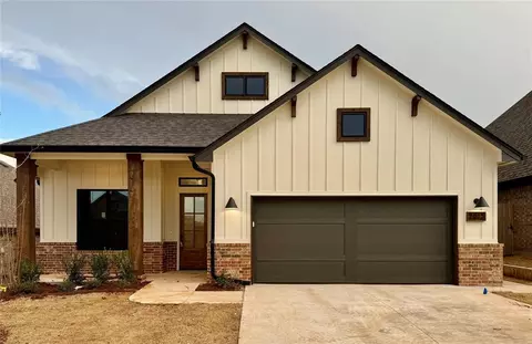 7912 NW 162nd St, Edmond, OK 73013