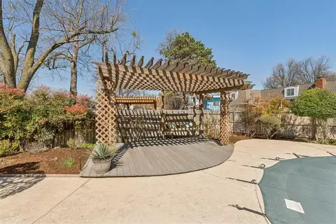 Exterior - 1317 Cherry Laurel Dr, Norman, OK 73072 photo 7 of 8