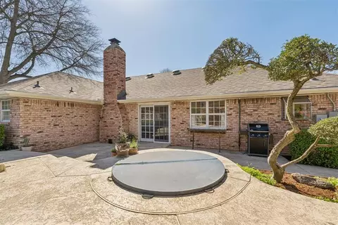 Exterior - 1317 Cherry Laurel Dr, Norman, OK 73072 photo 3 of 8