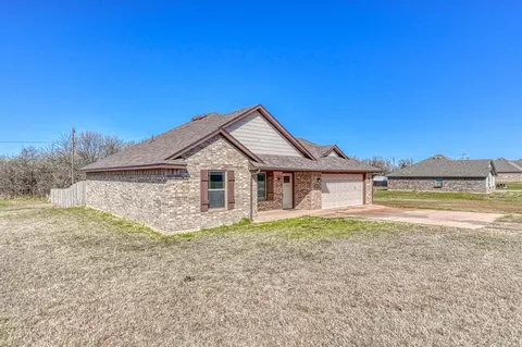 2210 County Street 2976, Blanchard, OK 73010