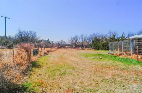 Exterior - 342153 E 780 Rd, Agra, OK 74824 photo 5 of 6