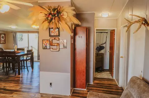 Entry Way - 342153 E 780 Rd, Agra, OK 74824 photo 1 of 2