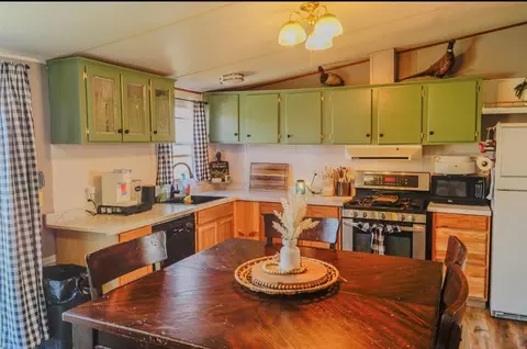 Kitchen - 342153 E 780 Rd, Agra, OK 74824 photo 1 of 1