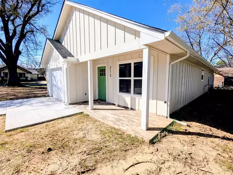 213 S 4th St, Eufaula, OK 74432 photo 5