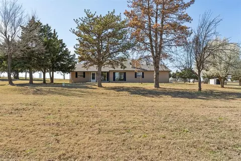 1101 N Douglas Blvd, Guthrie, OK 73044