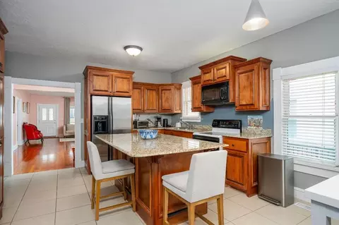 Kitchen - 1005 Classen Blvd, Norman, OK 73071 photo 4 of 4