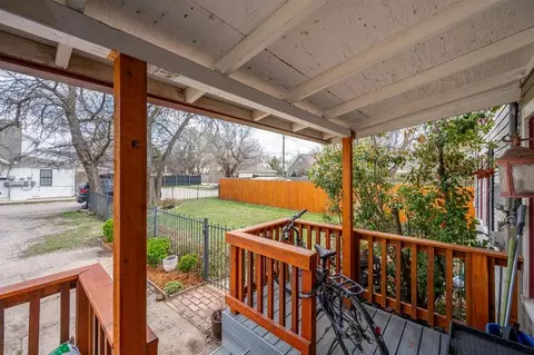 Exterior - 1005 Classen Blvd, Norman, OK 73071 photo 5 of 8