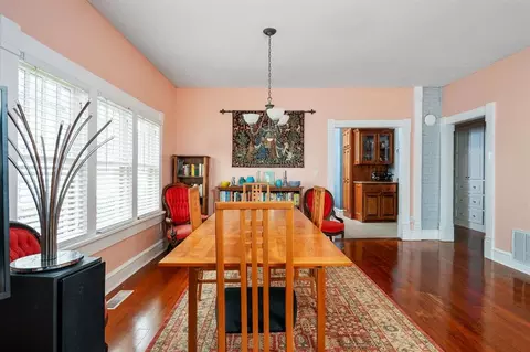 Dining - 1005 Classen Blvd, Norman, OK 73071 photo 1 of 2