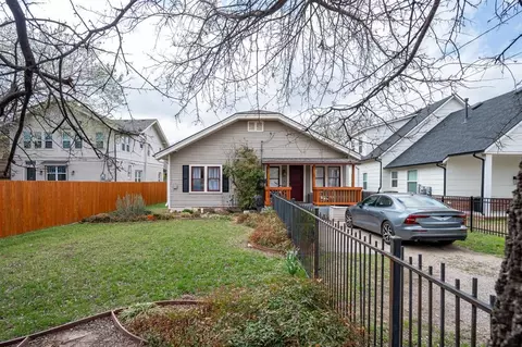 Exterior - 1005 Classen Blvd, Norman, OK 73071 photo 7 of 8