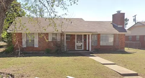 7400 NW 28th Ter, Bethany, OK 73008