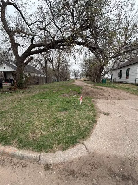 1927 SW 9th St, Oklahoma City, OK 73108