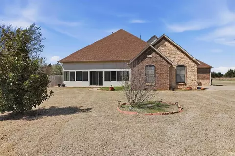 21353 Highlander Ridge Dr, Edmond, OK 73012