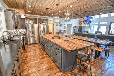 Kitchen - 46 Conifer Trl, Broken Bow, OK 74728 photo 2 of 4