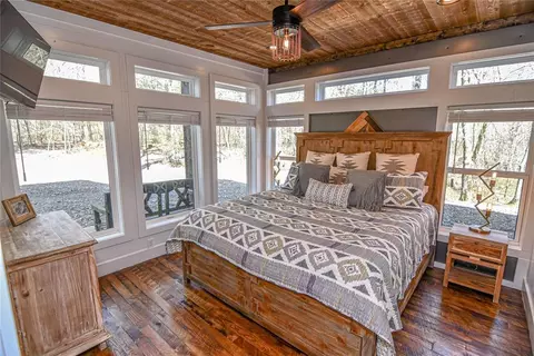 Bedroom - 46 Conifer Trl, Broken Bow, OK 74728 photo 1 of 8