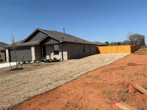 3701 Montage Blvd, Mustang, OK 73064