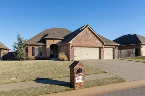 1433 Glenolde Pl, Edmond, OK 73003