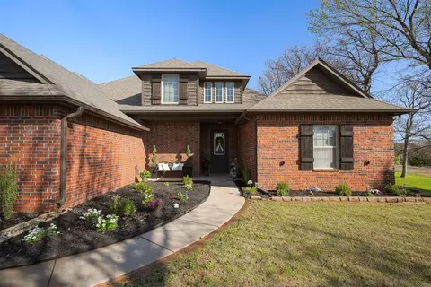 3630 Riverwood Ln, Edmond, OK 73034