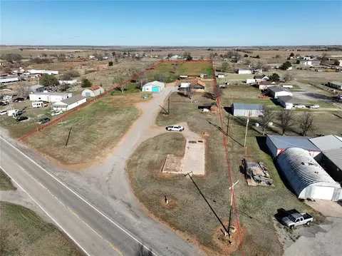 708 Town East Ash St, Carnegie, OK 73015
