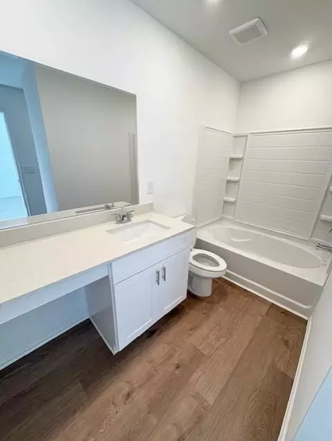 Bath - 436 Silas Dr, Tuttle, OK 73089 photo 2 of 2