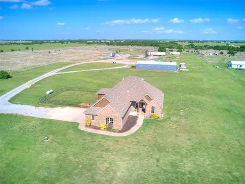 6928 S Evans Rd, El Reno, OK 73036