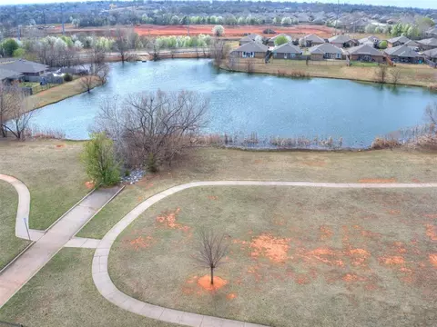 View/Area - 1524 Rangeline Rd, Norman, OK 73071 photo 2 of 3