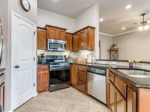 Kitchen - 1524 Rangeline Rd, Norman, OK 73071 photo 1 of 3
