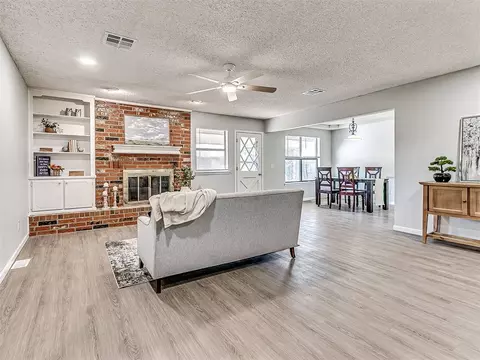 7420 NW 126th St, Oklahoma City, OK 73142