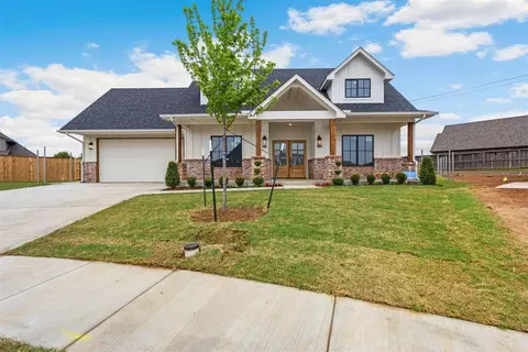 12701 Cobblestone Curve Rd, Oklahoma City, OK 73142