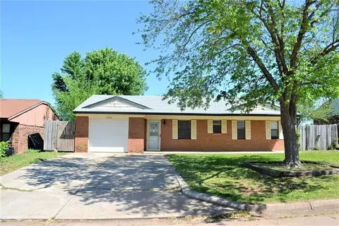 1203 N Whispering Glen St, Tecumseh, OK 74873