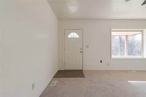 Entry Way - 330348 E 1010 Rd, Harrah, OK 73045 photo 1 of 3