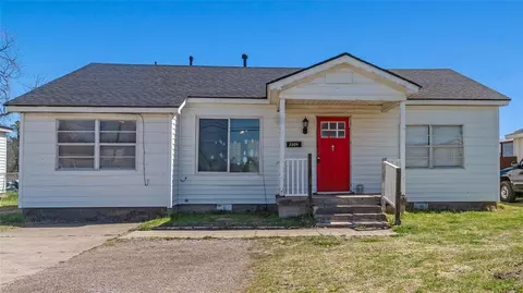 3306 N Rockwell Ave, Bethany, OK 73008