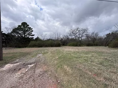 19406 Rangeline Rd, Shawnee, OK 74801