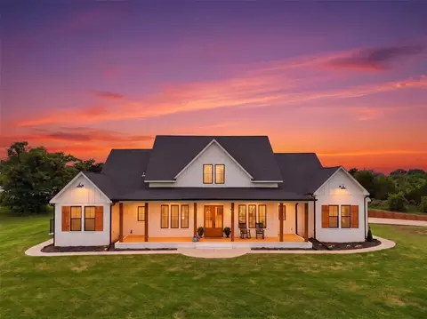 5707 Cox Canyon Dr, Guthrie, OK 73044