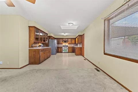 Other - 824 N Hunt Ave, Hydro, OK 73048 photo 3 of 5
