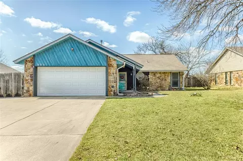 855 Twisted Oak Dr, Choctaw, OK 73020