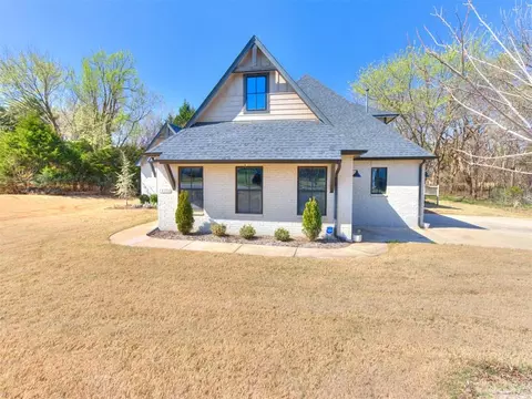 14356 Fox Lair Ln, Edmond, OK 73025