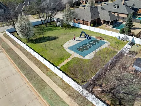 421 War Eagle Ln, Yukon, OK 73099 photo 7