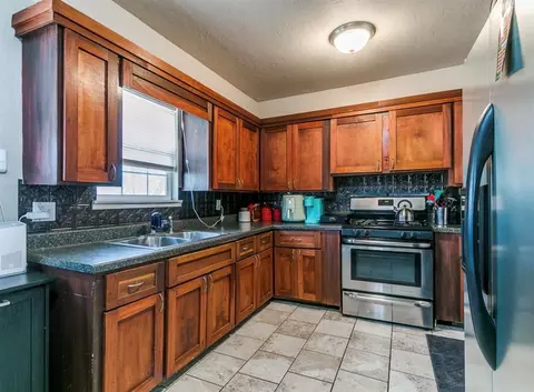 Kitchen - 411 E Chestnut, Noble, OK 73068 photo 1 of 2