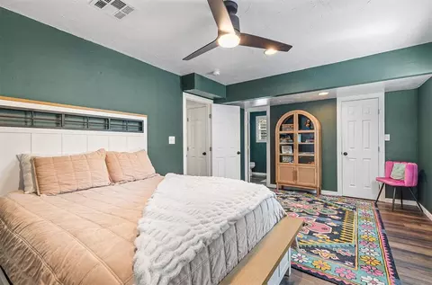 Bedroom - 4923 Oakbrook Dr, Norman, OK 73026 photo 2 of 4
