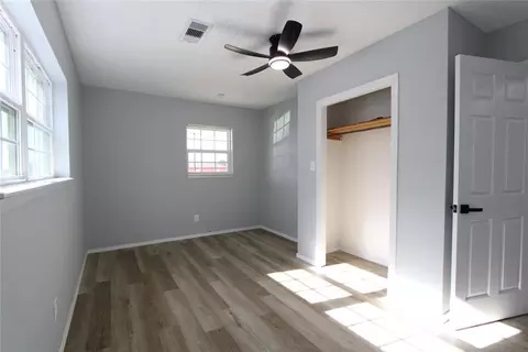 Bedroom - 916 N Lee St, Altus, OK 73521 photo 1 of 3