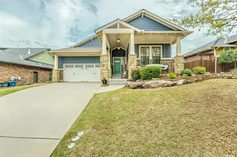 4932 Clear Midnight Dr, Edmond, OK 73034