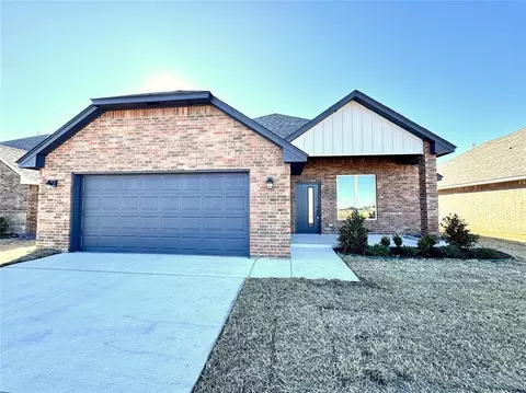 9332 NW 143 St, Yukon, OK 73099
