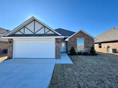 9328 NW 143rd St, Yukon, OK 73099