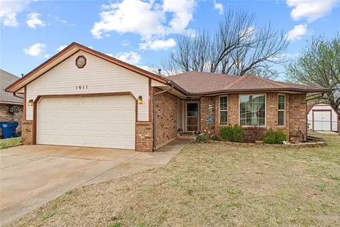 1611 N Orchard Ter, Mustang, OK 73064