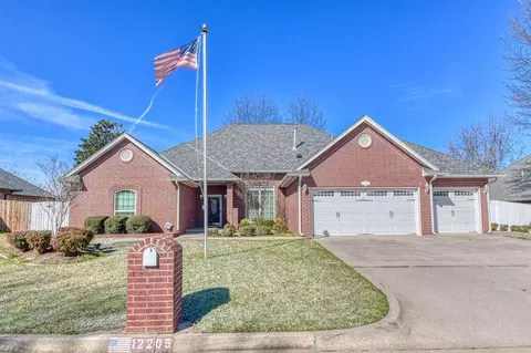 12205 Endor Dr, Oklahoma City, OK 73170