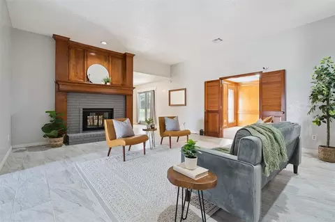 9125 NW 99th Pl, Yukon, OK 73099