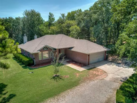 7671 Allspice Run, Norman, OK 73026
