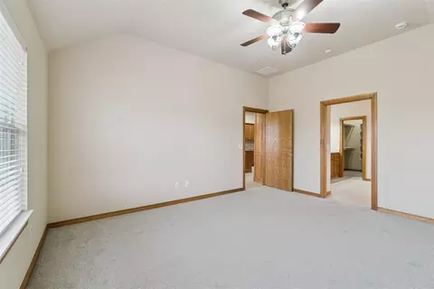 Bedroom - 6905 Rolling Mdws, Tuttle, OK 73089 photo 2 of 8