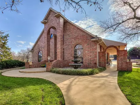 4104 Prairie Falcon Pt, Edmond, OK 73034